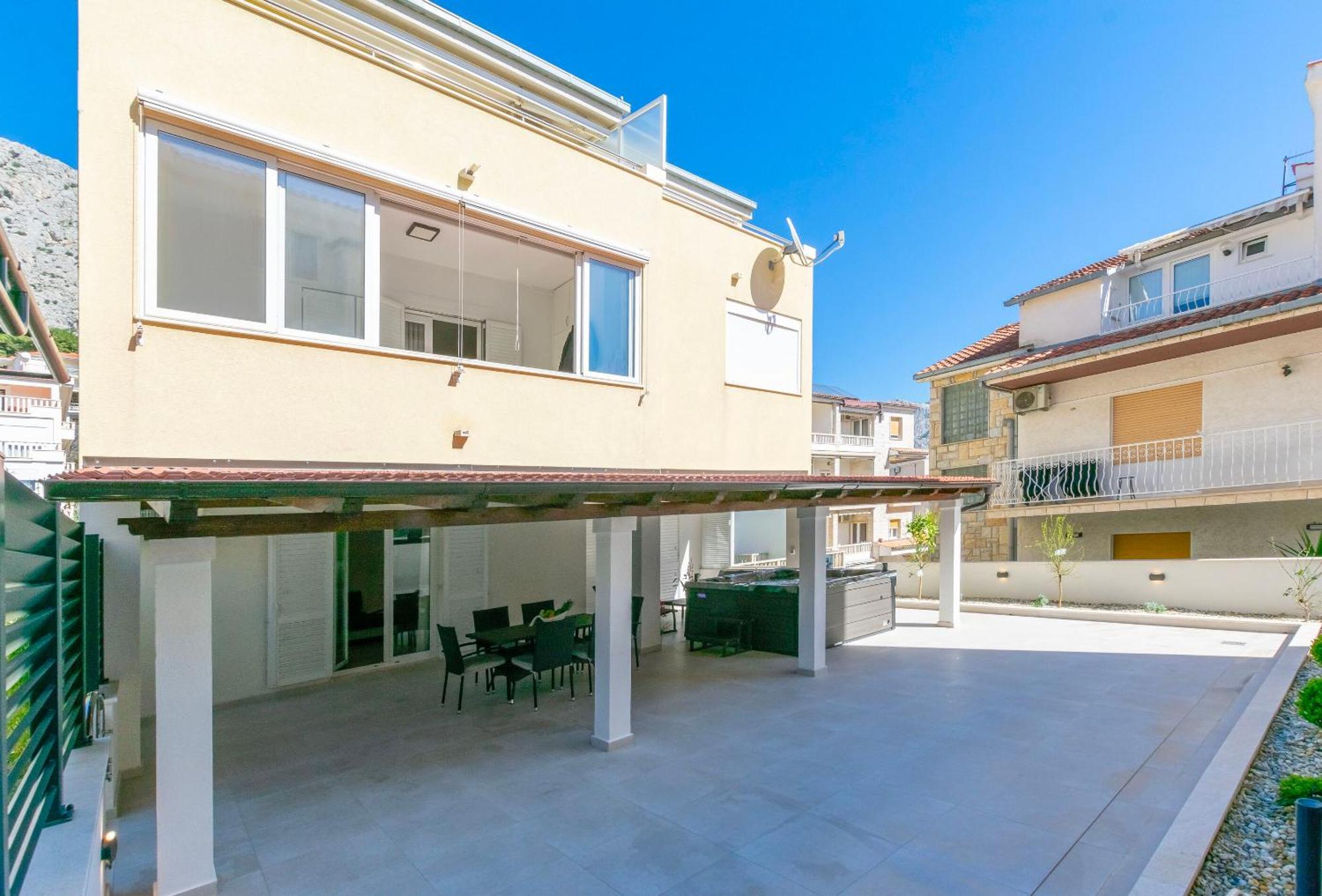 Apartment Dora Duće Exteriér fotografie